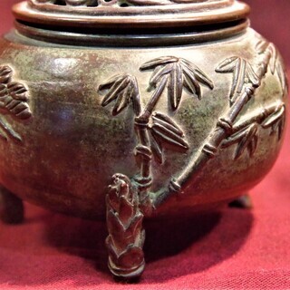 香炉　玉型　三友文　■須賀月芳作　蝋型青銅（ブロンズ）製　桐箱入【高岡銅器】 松竹梅　松竹梅紋