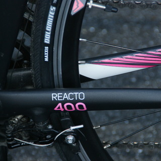 【モノマニア四日市】【引き取り限定】メリダロードバイク　リアクト400　47cｍ