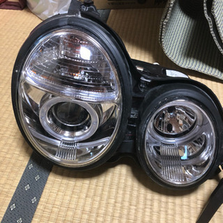 w210社外ヘッドライト ロービームキセノン