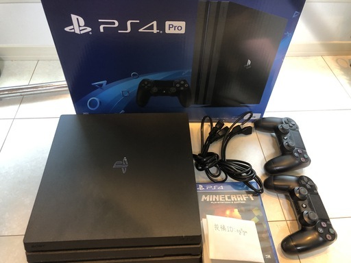 【中古】PS4 Pro 追加コントローラー　＆　Minecraft　付き