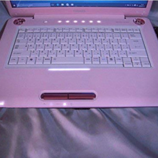 TOSHIBA dynabook ピンク