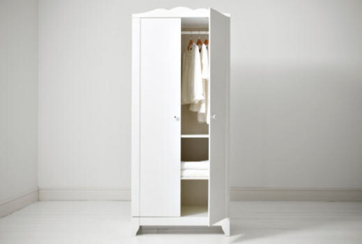 値下げ イケア Ikea ワードローブ 収納 家具 タンス クローゼット Aina いりなかの収納家具 タンス 衣類収納 の中古あげます 譲ります ジモティーで不用品の処分