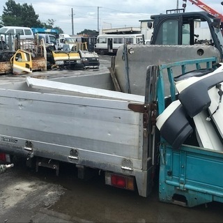 早いもの勝【希少】1.5トントラック 平ボディ 荷台 あおり 北海道江別市発