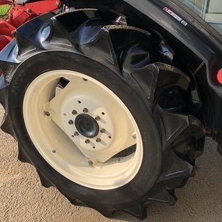 【SOLD　OUT】ヤンマー　トラクター　EF330V　キャビン　649ｈ　30馬力　新品ツメ付き　【農機具でっく】【茨城】【トラクター】