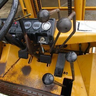 SOLD OUT】TCM フォークリフト FVG10N15 最大荷重1000Kg ガソリン