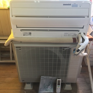 美品　ダイキン　ルームエアコン　冷房　うるさら7　冷房～26畳　6.3kW　快適エコ自動　フィルター自動掃除　2015年製　200V　ATR63TPE4-W　引取限定　神戸市西区