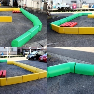 キッズコーナー キッズスペース 店舗　保育園 プレイルーム 緑　黄色　ブロック キッズコーナー キッズスペース 店舗 保育園 プレイルーム 緑 黄色