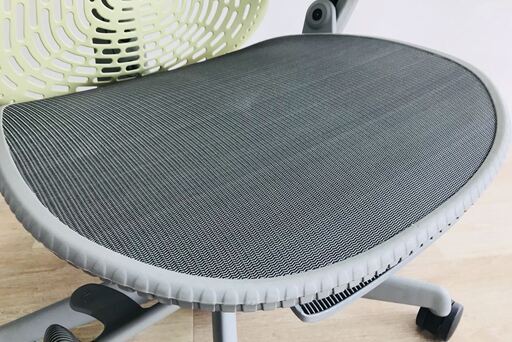 ミラチェア 中古 ハーマンミラー Herman Miller シトロン Mirra Chair メッシュ 中古オフィス家具