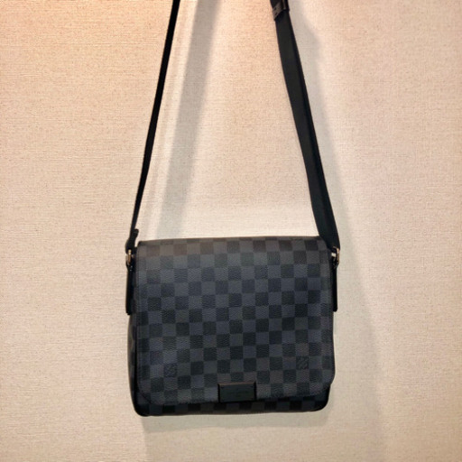 LOUIS VUITTON ダミエグラフィット ディストリクトPM venezaconstrucao