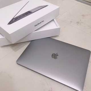 ほぼ未使用】2019 Apple MacBook Pro 13インチ シルバー