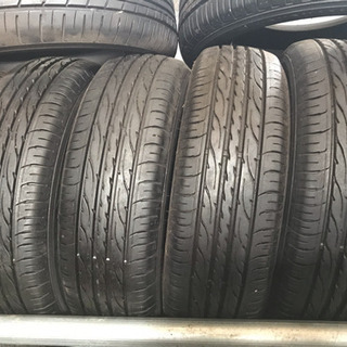 Dunlop. 185/70/14. タイヤ交換込み