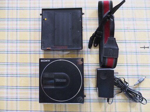 珍品ソニー最初のCDプレーヤー