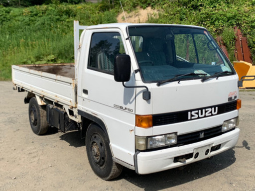 ISUZU エルフ1.5tトラック