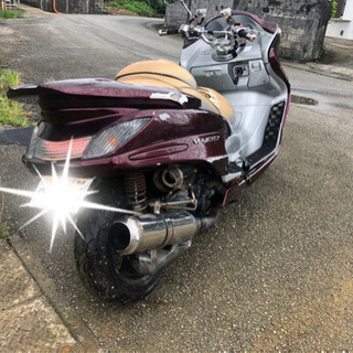 グランドマジェスティ 部品どり売ります！