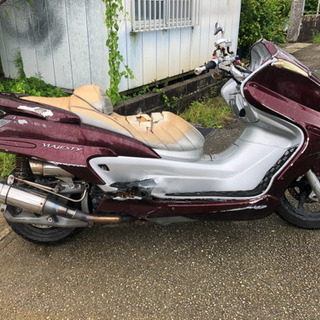 グランドマジェスティ 部品どり売ります！