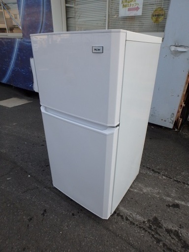 ☆2D簡易清掃済み☆2015年製☆　Haier ノンフロン冷凍冷蔵庫 JR-N106H　106L