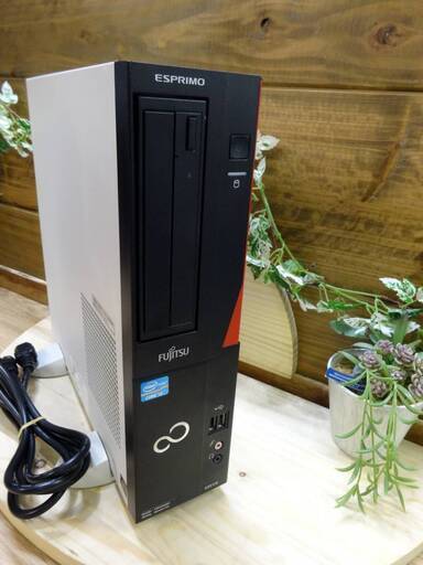 9999円★【i3 win10 液晶セット】富士通 デスクトップ★D551/G i3 3240 3.40Ghz/メモリ4GB/HDD250GB 本体、20インチ液晶、一式セット 9999円☆【i3 win10 液晶セット】富士通 デスクトップ☆D551/G i3 3240