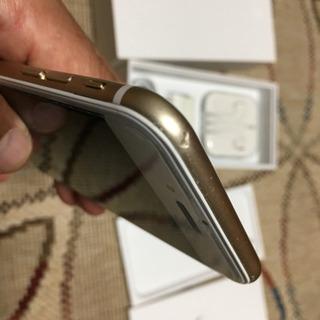 終了』iPhone6 docomo 64GB ゴールド