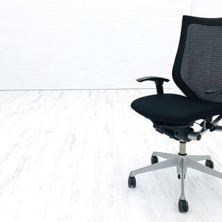 バロンチェア 中古 オカムラ バロン ブラック 可動肘 ハイバック シルバーフレーム クッション 中古オフィス家具