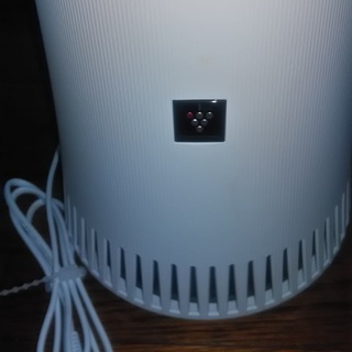 展示品 シャープ プラズマクラスターNEXT搭載 脱臭機 光触媒脱臭タイプ ホワイト DY-S01-W