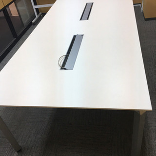 会議室テーブル