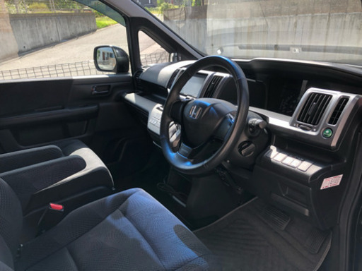 ステップワゴン スパーダz パドルシフト 早い方に Ten 岸和田のステップワゴンの中古車 ジモティー