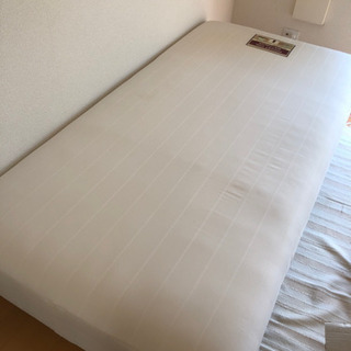 ニトリのシングルベッド 引き取ってくださる方に2000円