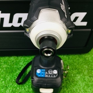 マキタ(Makita) 充電式インパクトドライバ(黒) 14.4V 6Ah バッテリ2本