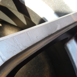 ノア、VOXY，ステップWなどに！VEILER 15インチ スタッドレス