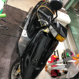v100 v125エンジンスワップ