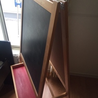 IKEA 子供用お絵かきボード（黒板）