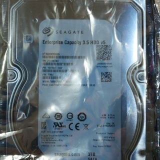 Seagateエンタープライズ HDD3TB SATA600 7200 (新品、未使用） 値下げです