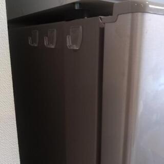 TOSHIBA冷蔵庫 ファミリーサイズ 340L 2014年製 4