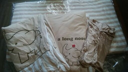 購入者決定済み 美品 サンデシカ ベビー布団7点セット ベビーふとん