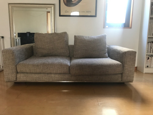 モーダエンカーサのソファー 2 5人掛け Ogurita 恵比寿のソファの中古あげます 譲ります ジモティーで不用品の処分
