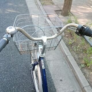 ママチャリ　ギヤ5速　27インチ　前後かご付き　パンクしにくいタイヤ ママチャリ ギヤ5速 27インチ 前後かご付き パンクしにくいタイヤ