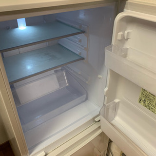 新品テスト電源のみ。2ドア冷蔵庫