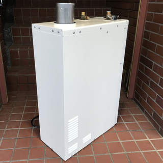 札幌市★ ノーリツ 石油給湯器 14年製◆ 直圧式 3万キロ 標準タイプ 据え置き / リモコン RC-7626M ■ OQB-307F NORITZ 札幌市☆ ノーリツ 石油給湯器 14年製◇ 直圧式 3万キロ