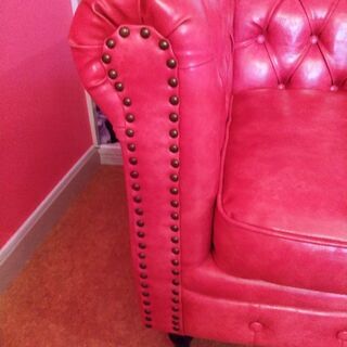 チェスターフィールドソファ　ビンテージピンク