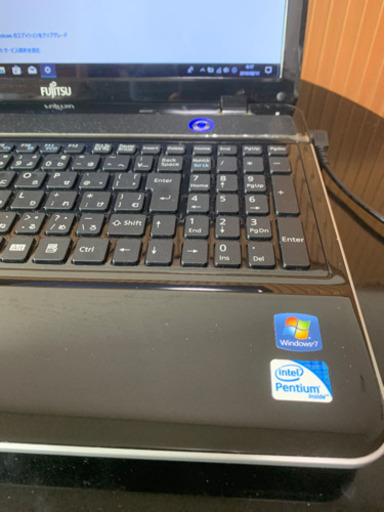 富士通 LIFE BOOK AH42/D 15.4インチ液晶