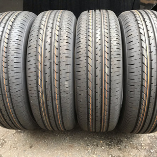 新品 未使用 展示品 195/65R15 国産TOYOタイヤ