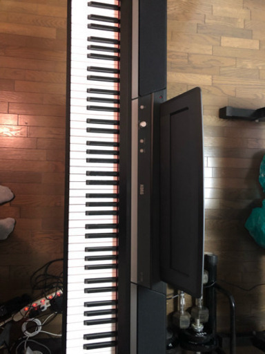 値下げ 電車ピアノ KORG SP-170S（19年製）購入して1ヶ月 ＋未使用ペダル付き