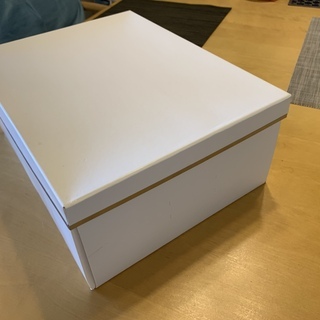  IKEA イケア SMARASSEL ふた付きボックス ホワイ...