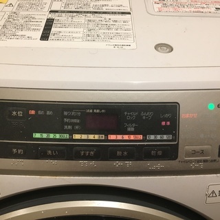 生活家電 2013年製 Panasonicのヒートポンプ式洗濯乾燥機（NA-VH300L)