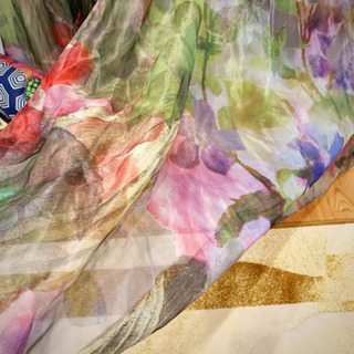 芸術的なレースのカーテン【クリエイションバウマン】（2枚） - 家具 