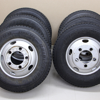 商談中】一旦受付中断しております。【中古】水槽外寸 幅2170mm×奥行