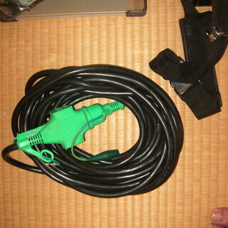 １００V.MIG溶接機リランド製（ノンガス）・アックスブレーン社製LV51レーザーポインター