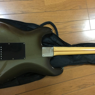 フェルナンデス エレキギター Love D ケース付 フェルナンデス エレキギター Love Driver ケース付