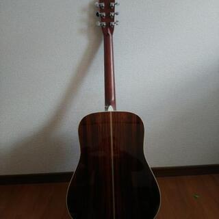 Martin　HD-28　売ります。