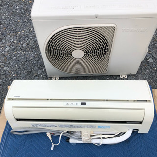 東芝 冷暖房エアコン  6畳-9畳用  2013年製